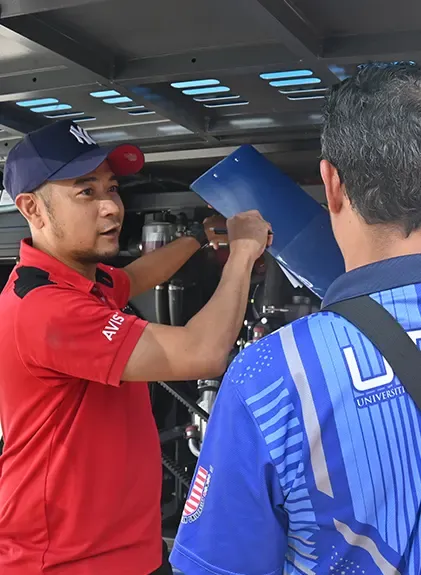 avis gps tracking system